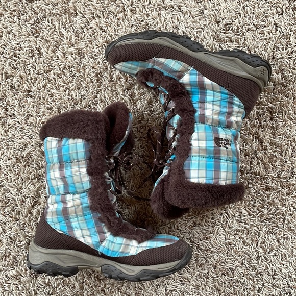 Women’s The North Face Winter Boots size 7.5**⭐️ ⛄️❄️ SUPER ADORABLE!!❄️⛄️ - Picture 5 of 8